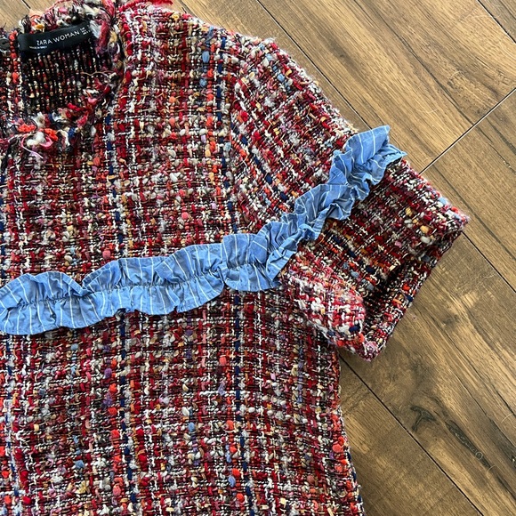 ZARA Tweed Blouse - Picture 2 of 4